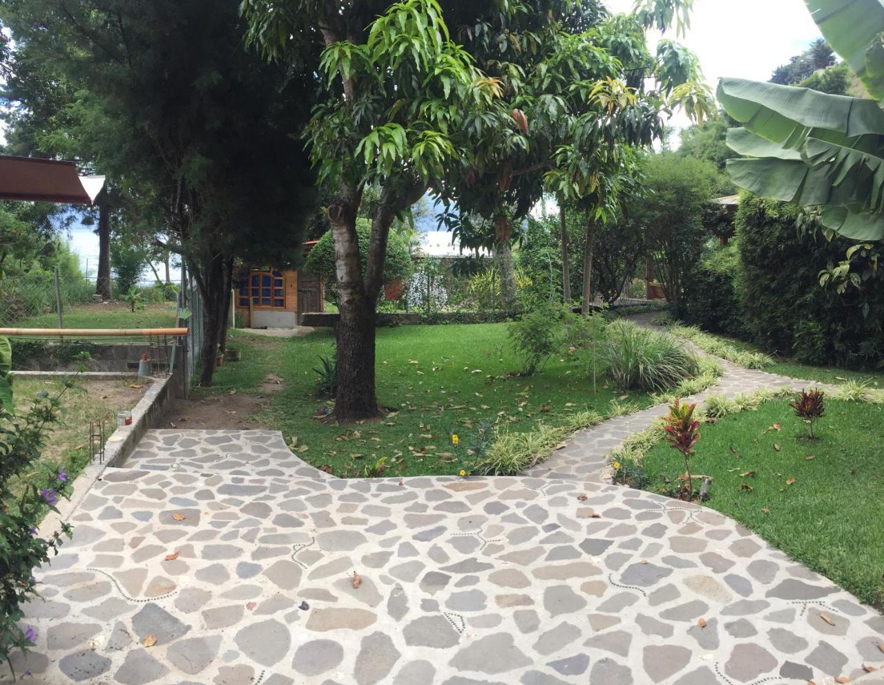 Lake Front Cabin At Los Elementos Santa Cruz La Laguna Extérieur photo